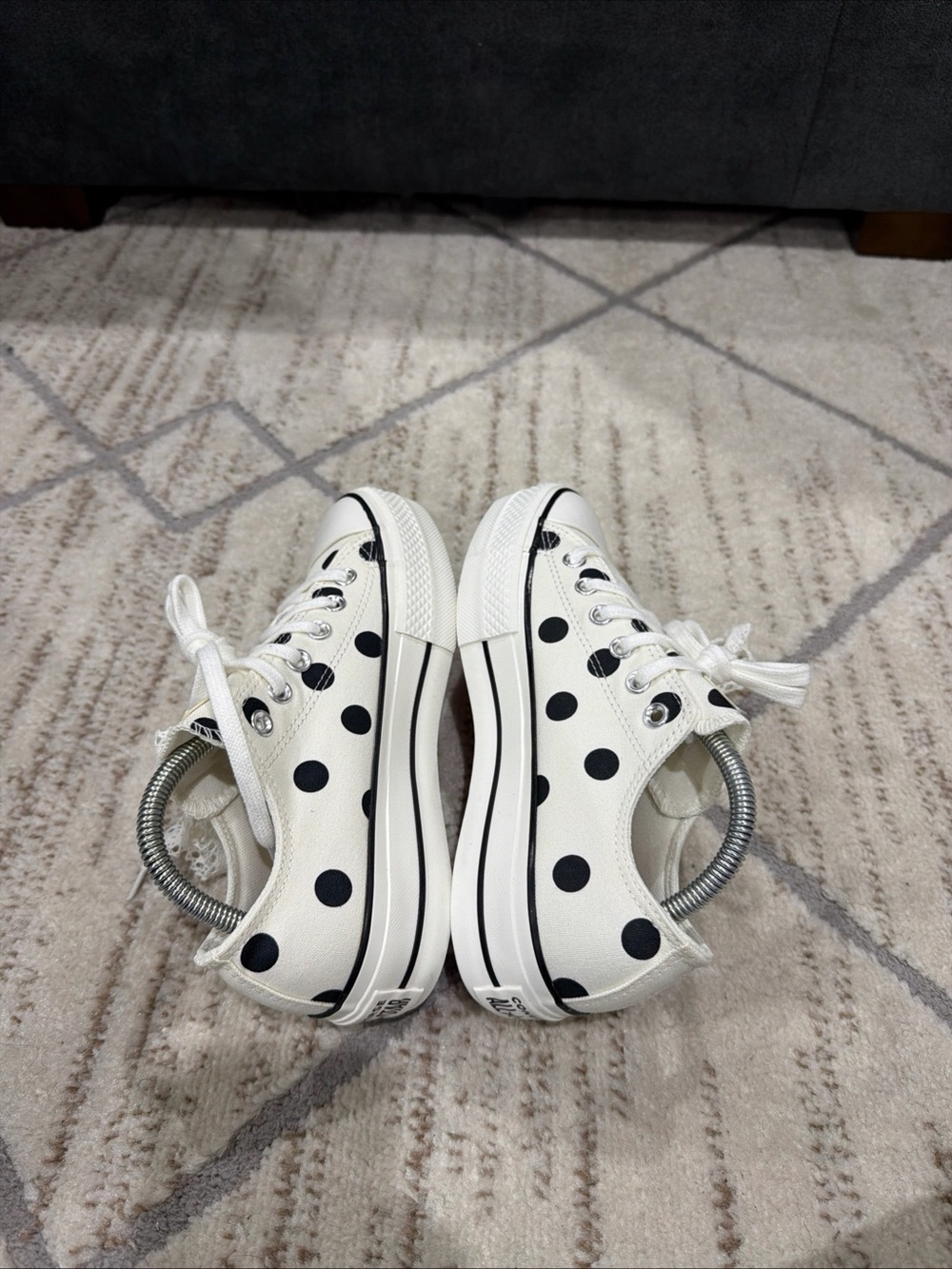 Converse Chuck Taylor All Star Lift Platform Low Shoes Polka Dots Women’s Size 8 - Picture 5 of 8